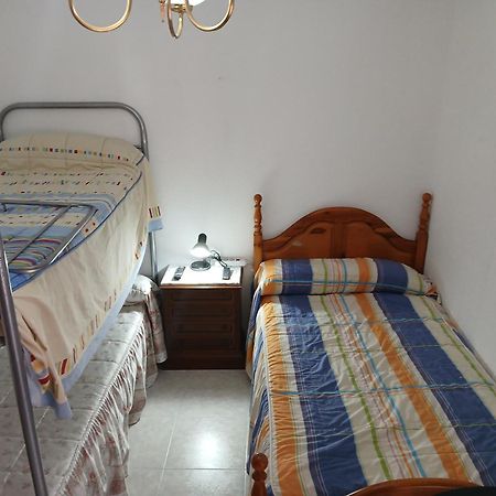 Habitacion Privada Triple Толедо Екстер'єр фото