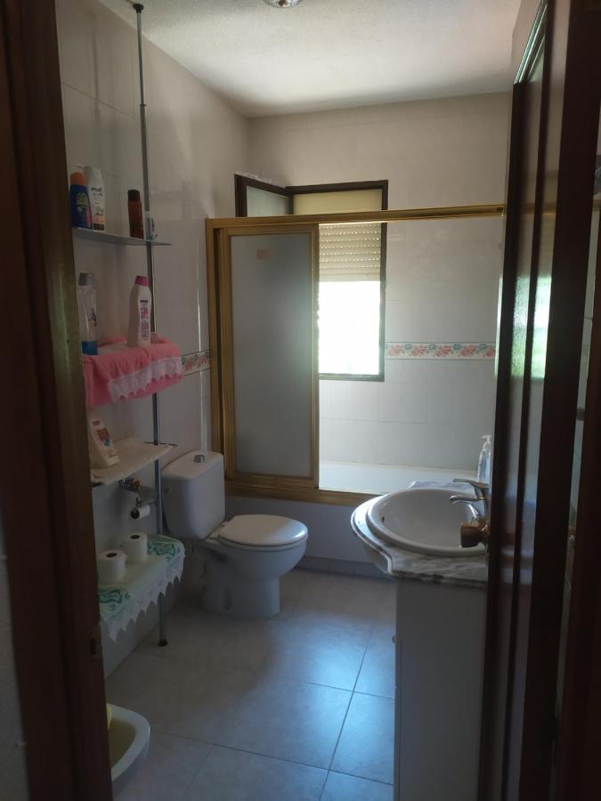 Habitacion Privada Triple Толедо Екстер'єр фото