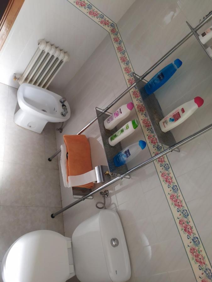 Habitacion Privada Triple Толедо Екстер'єр фото