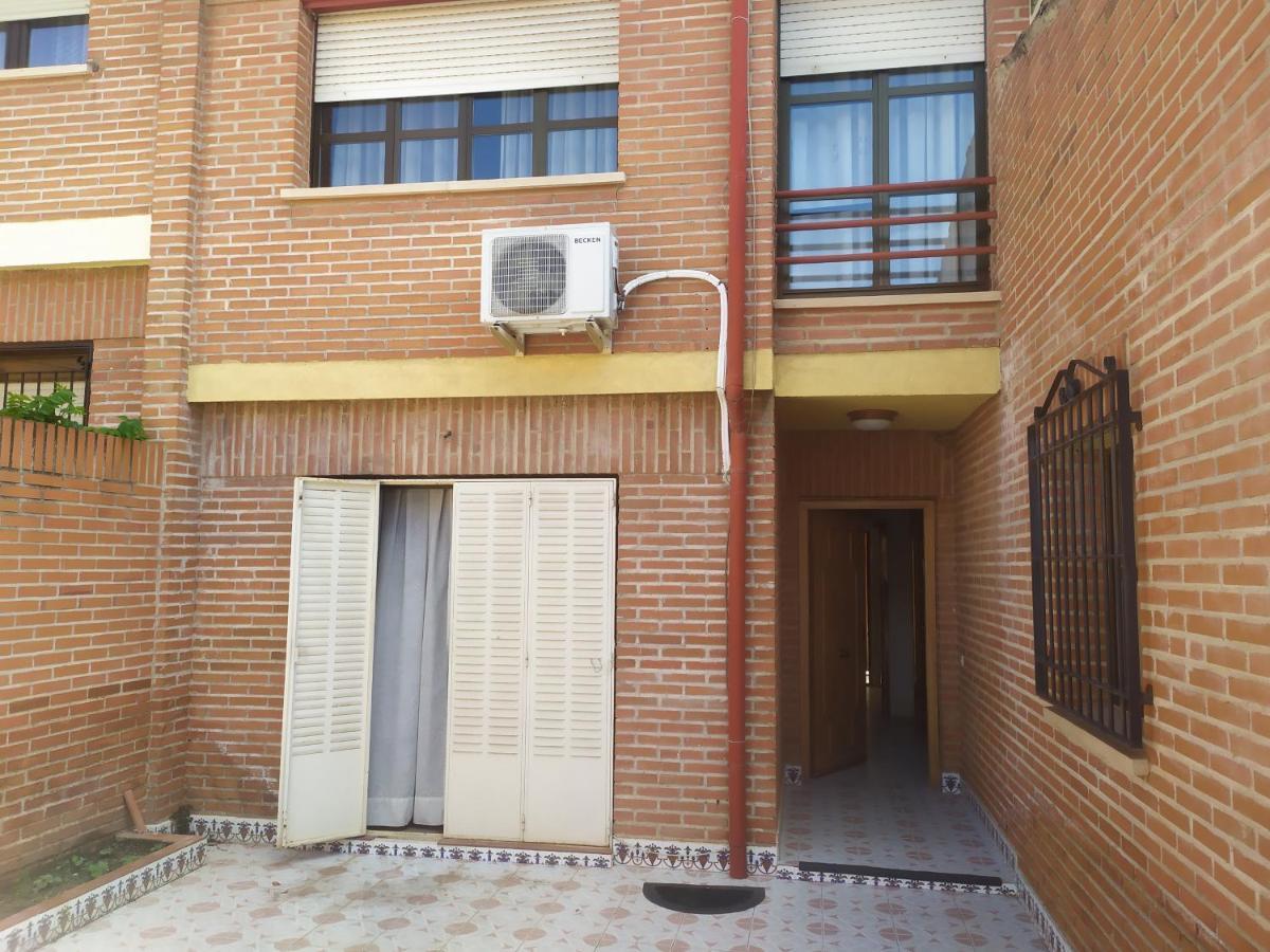 Habitacion Privada Triple Толедо Екстер'єр фото