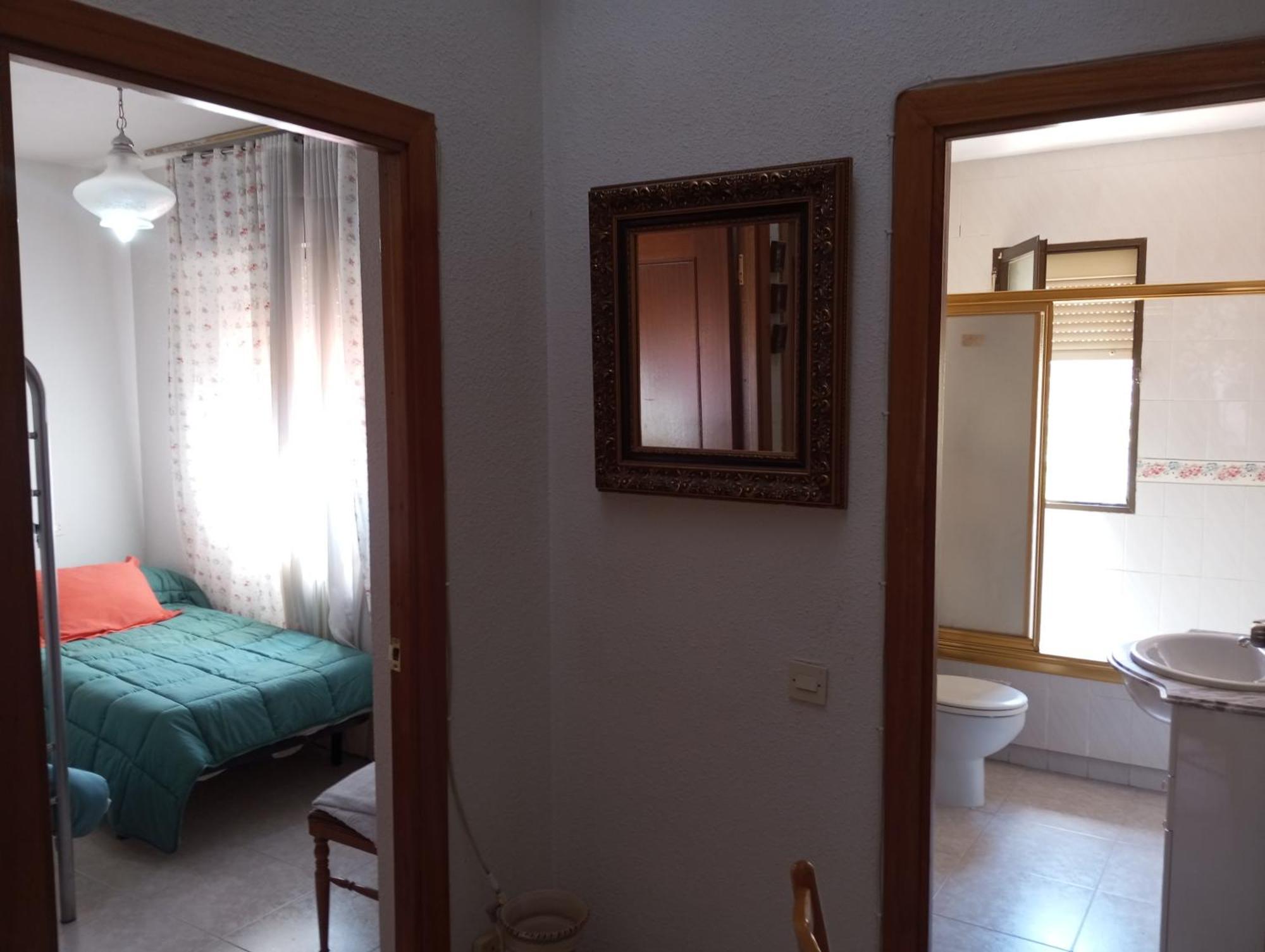 Habitacion Privada Triple Толедо Екстер'єр фото
