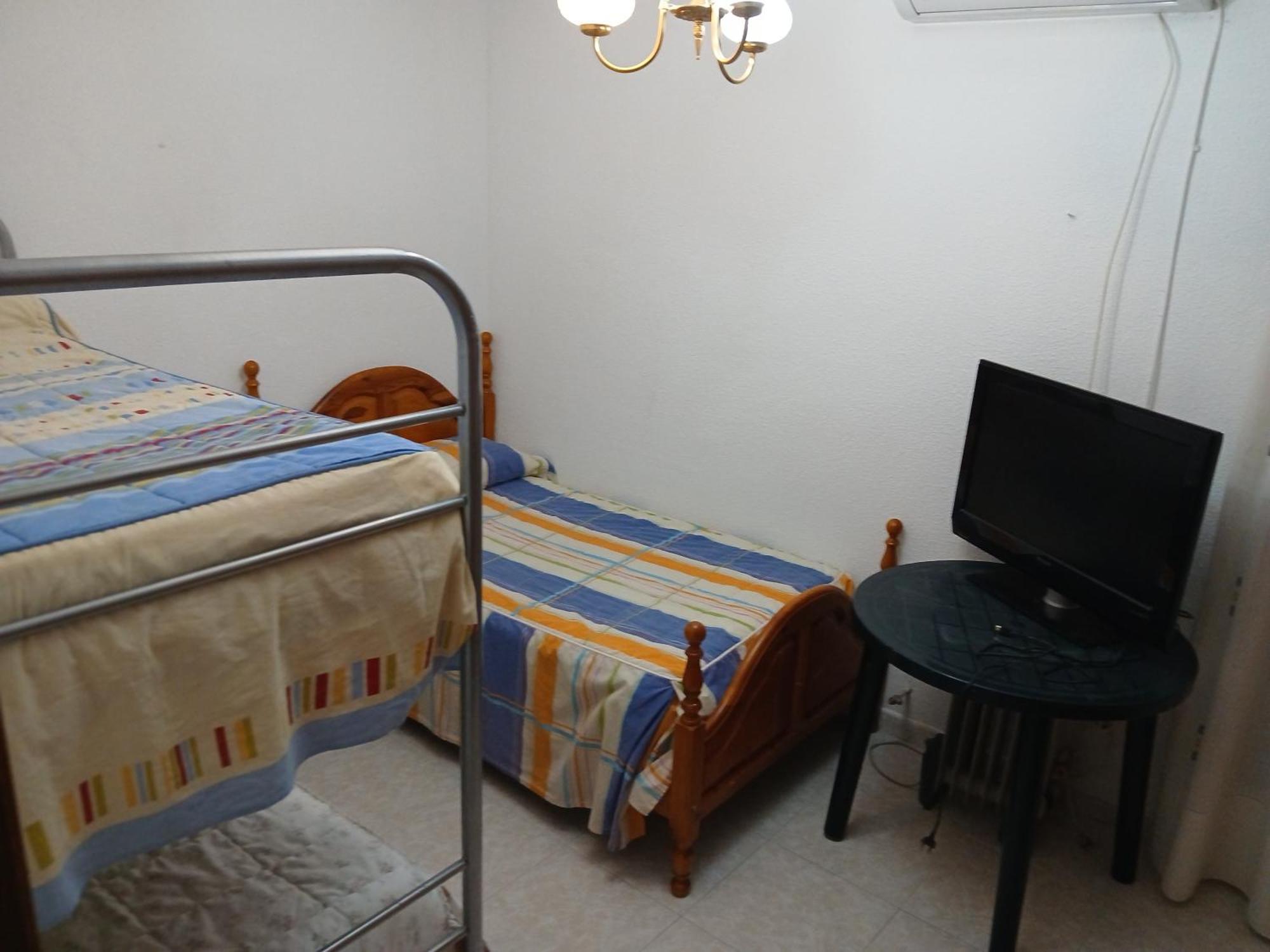 Habitacion Privada Triple Толедо Екстер'єр фото