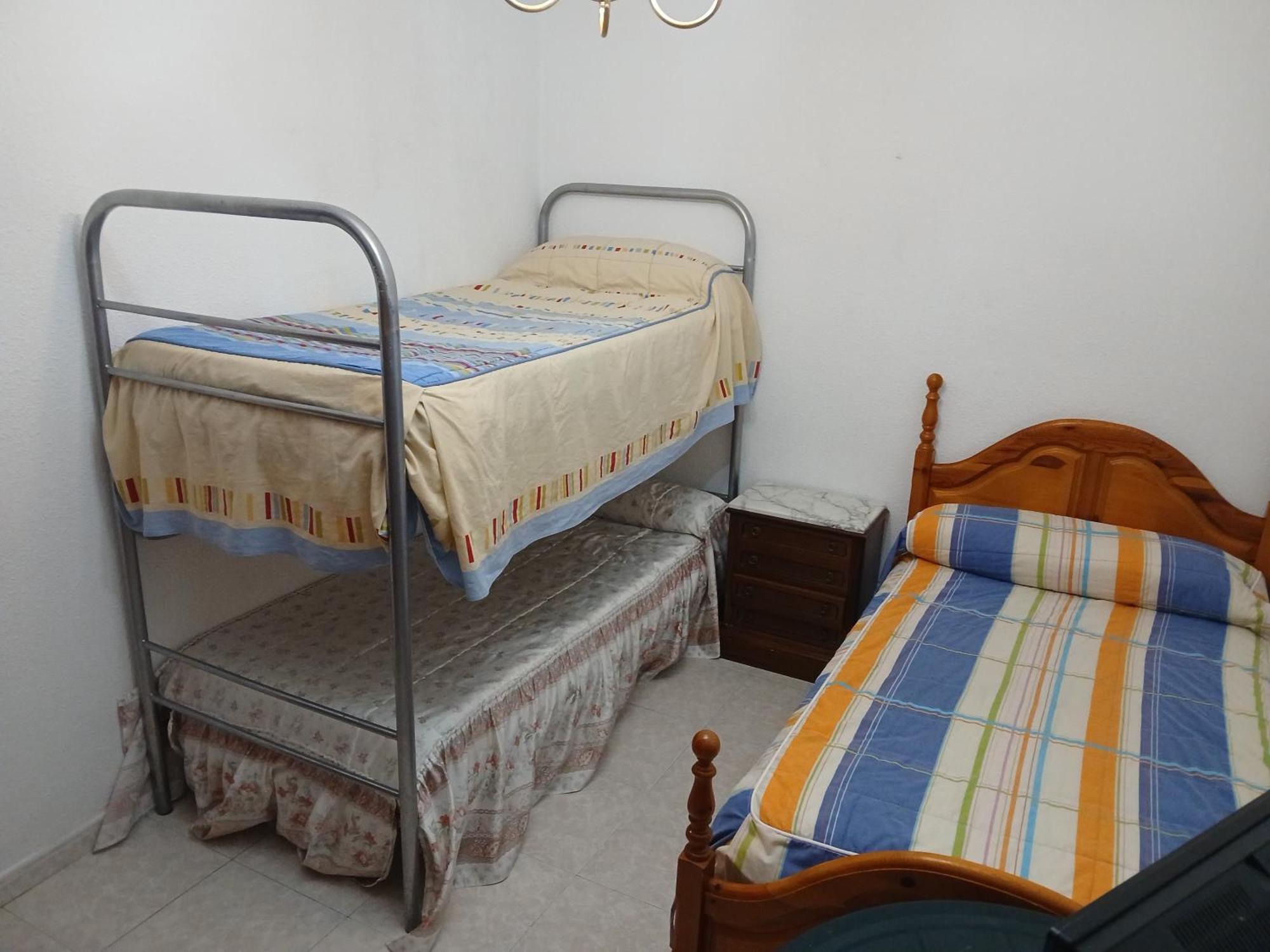 Habitacion Privada Triple Толедо Екстер'єр фото